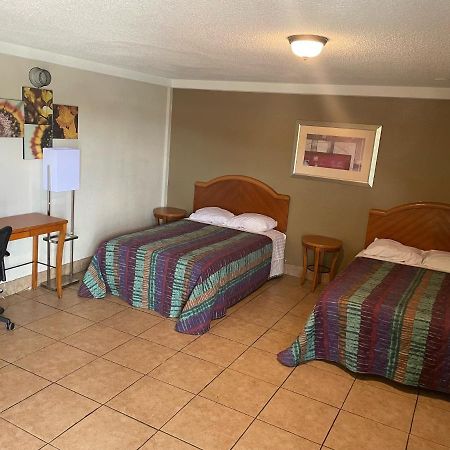 Budgetel Inn And Suites - لويفيل المظهر الخارجي الصورة
