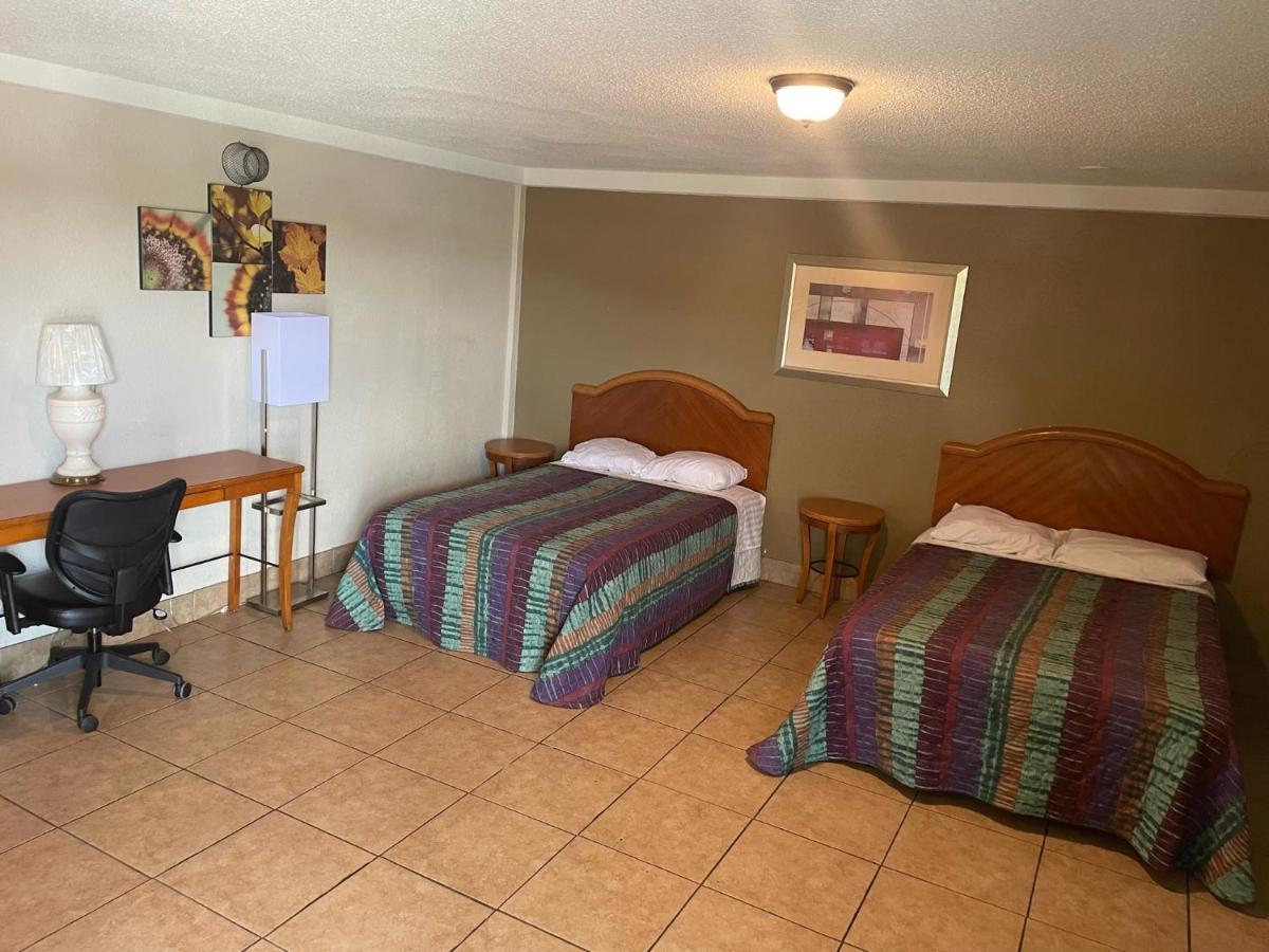Budgetel Inn And Suites - لويفيل المظهر الخارجي الصورة